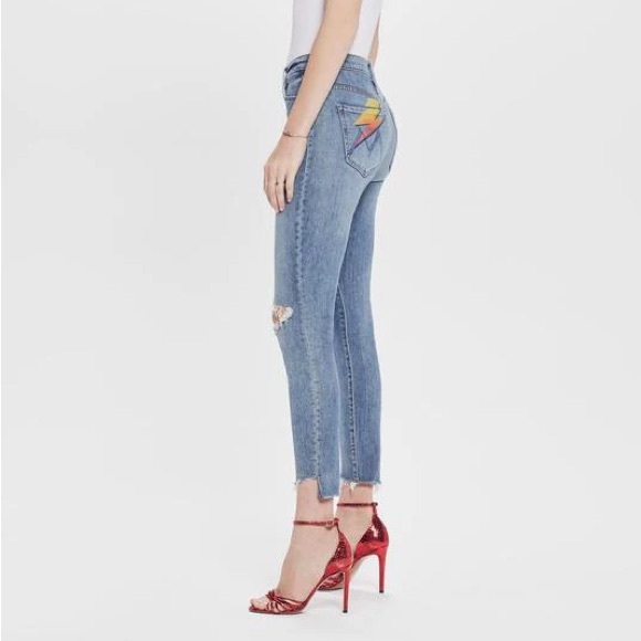MOTHER - The Stunner Ankle Step Fray Jeans in Helter Skelter SIZE 27 Pre-owned - Picture 7 of 10